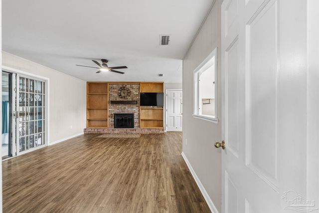 6800 Fabiano St, Pensacola, FL 32506