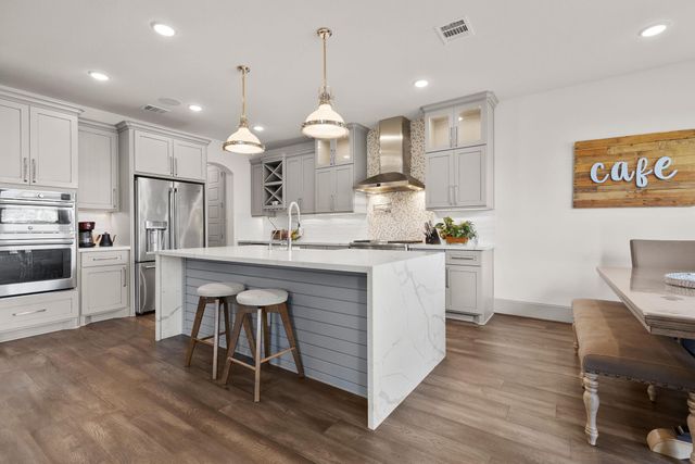 109 Leon LOOP, Liberty Hill, TX 78642