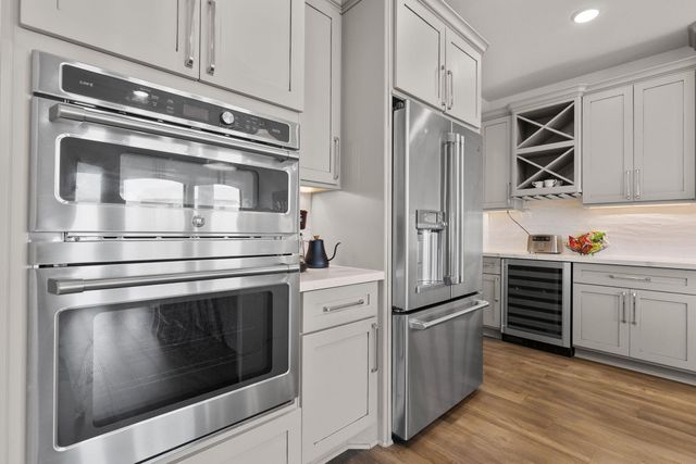 109 Leon LOOP, Liberty Hill, TX 78642