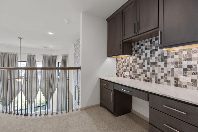109 Leon LOOP, Liberty Hill, TX 78642