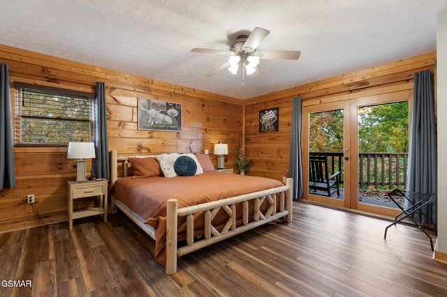 2420 Sylvan Glen Way, Pigeon Forge, TN 37863