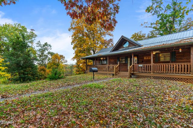 2420 Sylvan Glen Way, Pigeon Forge, TN 37863