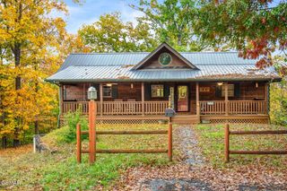 2420 Sylvan Glen Way, Pigeon Forge, TN 37863