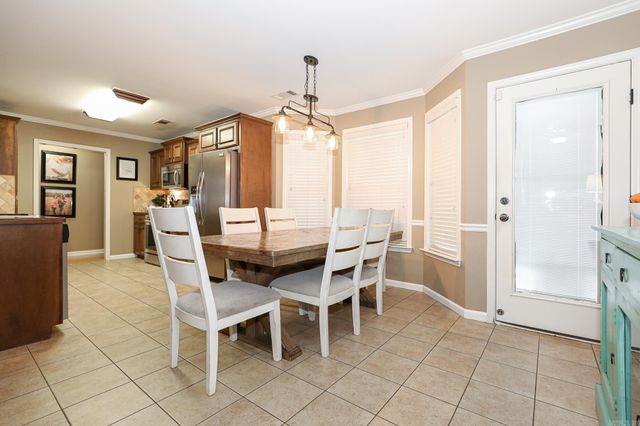 2209 Magna Carta Lane, Bryant, AR 72022