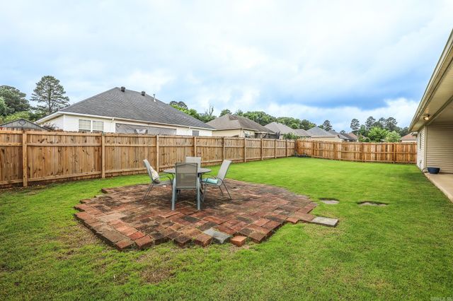 2209 Magna Carta Lane, Bryant, AR 72022