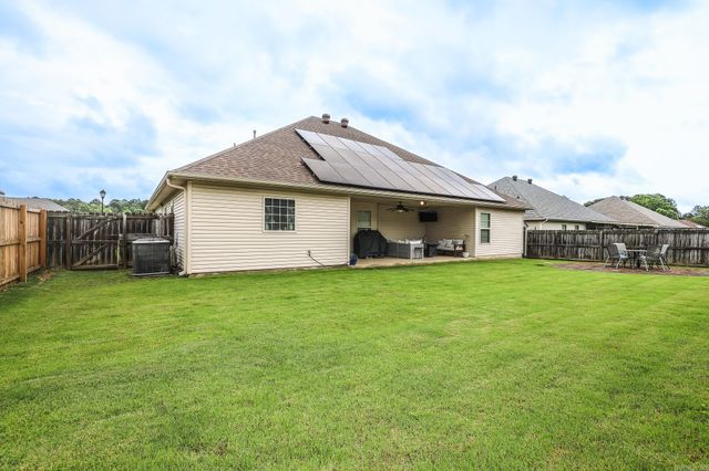 2209 Magna Carta Lane, Bryant, AR 72022