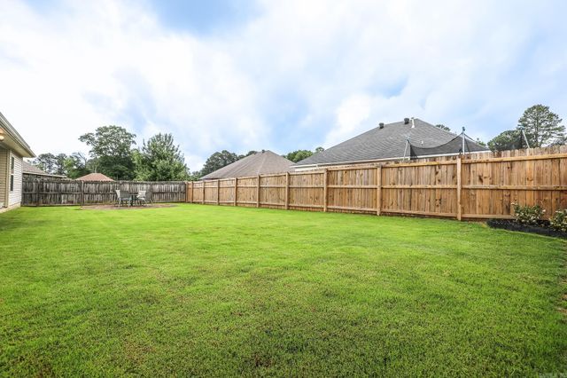 2209 Magna Carta Lane, Bryant, AR 72022