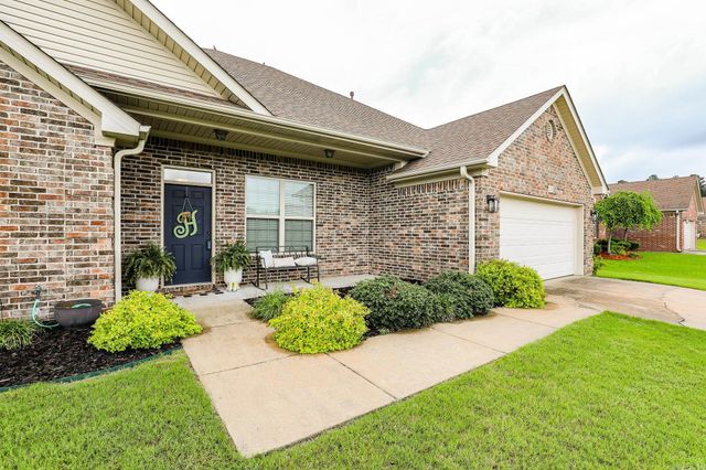 2209 Magna Carta Lane, Bryant, AR 72022