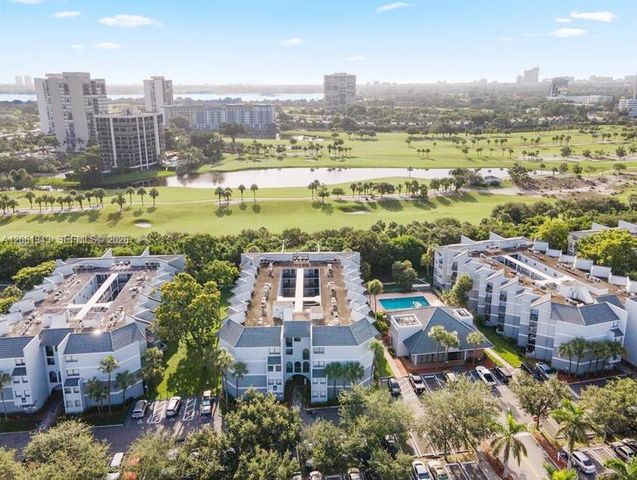 1850 N Congress Avenue 308, West Palm Beach, FL 33401