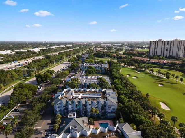 1850 N Congress Avenue 308, West Palm Beach, FL 33401