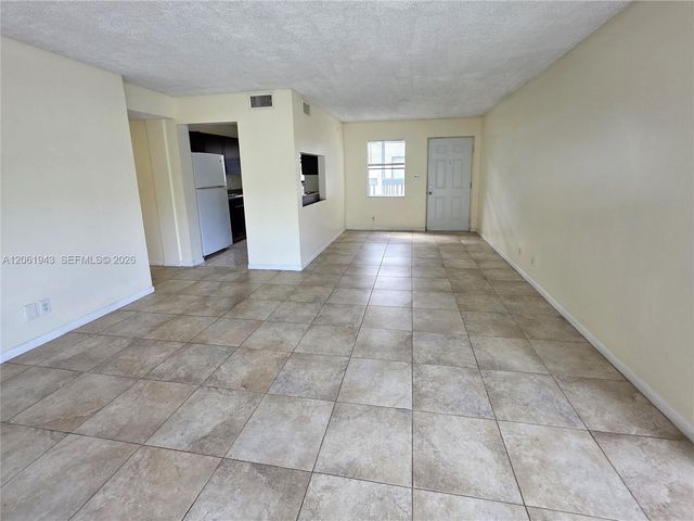 1850 N Congress Avenue 308, West Palm Beach, FL 33401