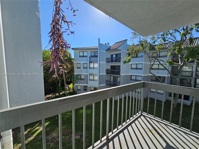1850 N Congress Avenue 308, West Palm Beach, FL 33401