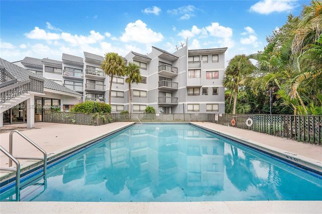 1850 N Congress Avenue 308, West Palm Beach, FL 33401