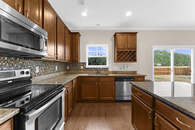 134 Shadybrook Drive, Summerville, SC 29486