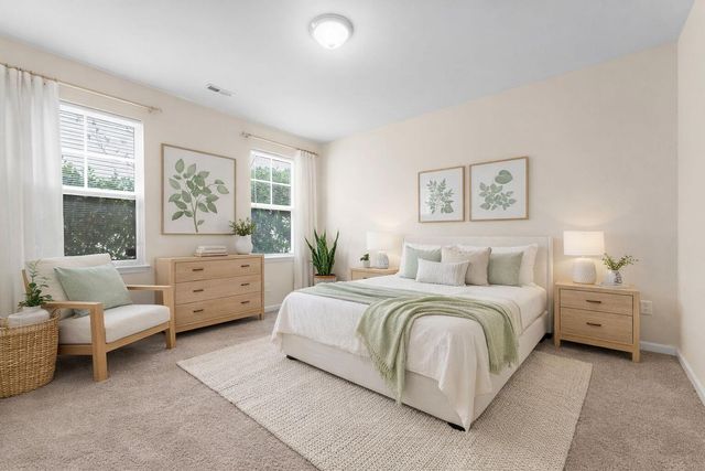 134 Shadybrook Drive, Summerville, SC 29486