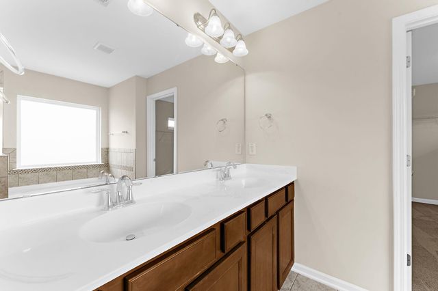 134 Shadybrook Drive, Summerville, SC 29486