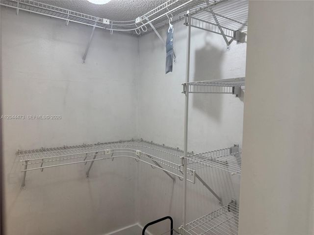 1345 W Ave 202 202, Miami Beach, FL 33139