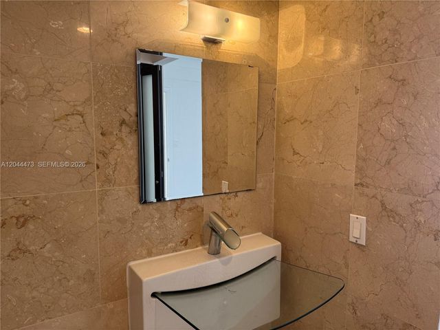 1345 W Ave 202 202, Miami Beach, FL 33139