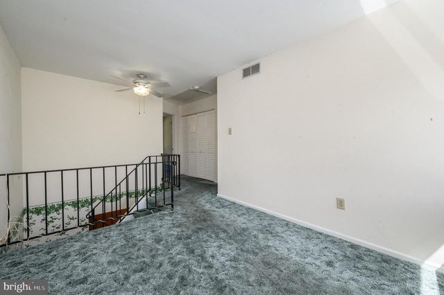 39 RIVER BANK DR, Roebling, NJ 08554