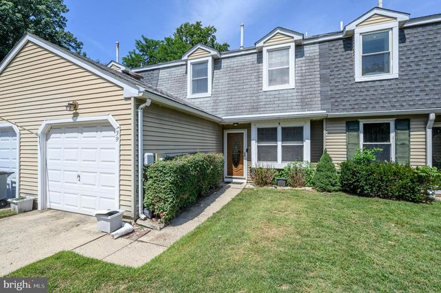 39 RIVER BANK DR, Roebling, NJ 08554