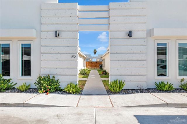 1312 Lore Drive, Weslaco, TX 78599