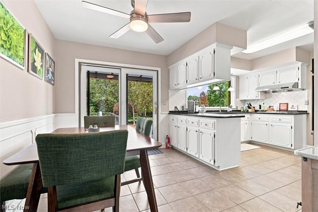 1451 Doncaster Drive, Youngstown, OH 44511