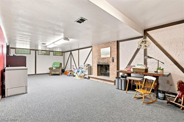 1451 Doncaster Drive, Youngstown, OH 44511