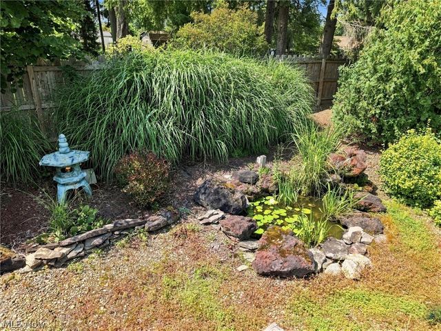1451 Doncaster Drive, Youngstown, OH 44511