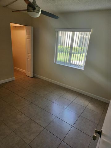 4731 Sable Pine Circle, West Palm Beach, FL 33417