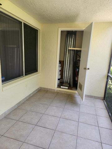 4731 Sable Pine Circle, West Palm Beach, FL 33417