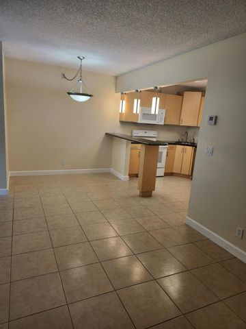 4731 Sable Pine Circle, West Palm Beach, FL 33417