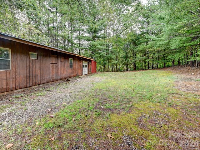 651 Case Cove Road, Candler, NC 28715