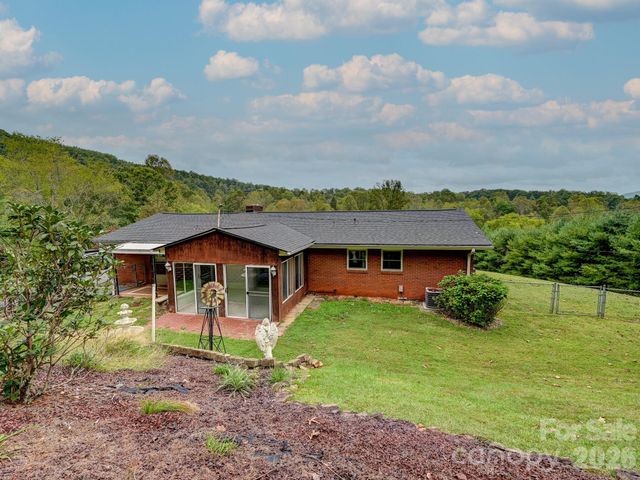 651 Case Cove Road, Candler, NC 28715