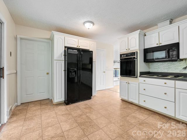 651 Case Cove Road, Candler, NC 28715