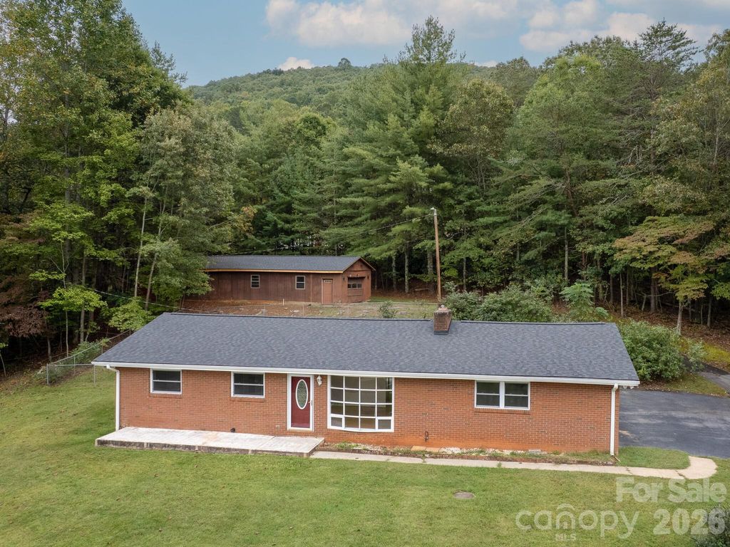 651 Case Cove Road, Candler, NC 28715