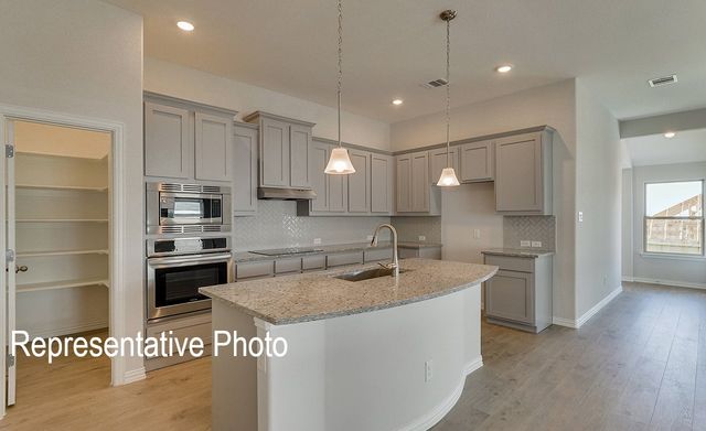 4929 Water Lily Lane, Fort Worth, TX 76036