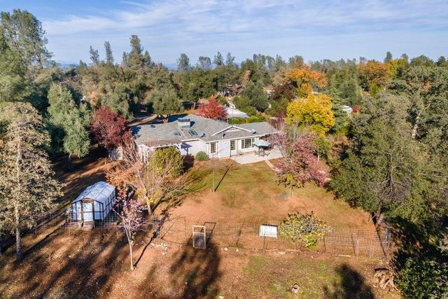 17039 Jay Dee Lane, Anderson, CA 96007