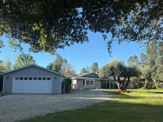 17039 Jay Dee Lane, Anderson, CA 96007