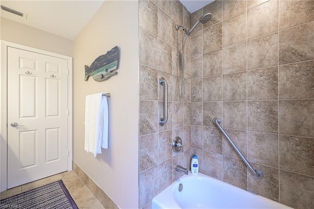 672 100th AVE, Naples, FL 34108