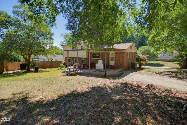 4406 Beckford Drive, Greensboro, NC 27407