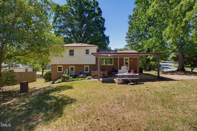 4406 Beckford Drive, Greensboro, NC 27407
