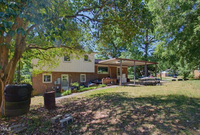 4406 Beckford Drive, Greensboro, NC 27407