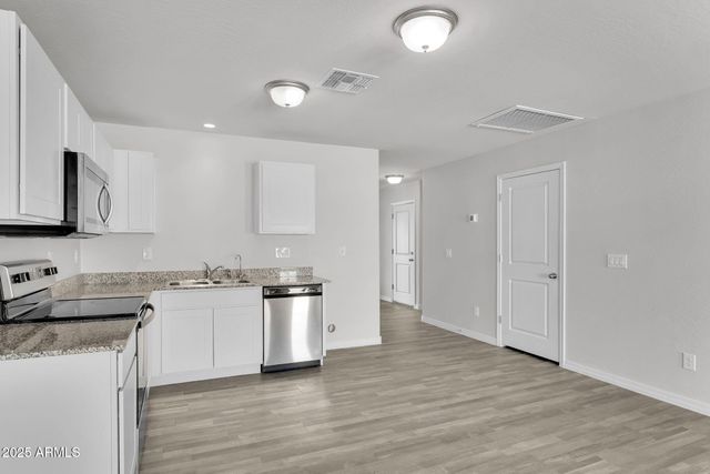 1813 S 1ST Street, Coolidge, AZ 85128