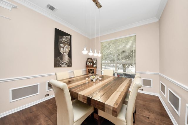 6 E Matisse Meadow Court, The Woodlands, TX 77382