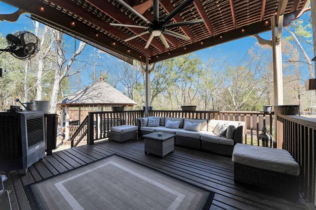 6 E Matisse Meadow Court, The Woodlands, TX 77382