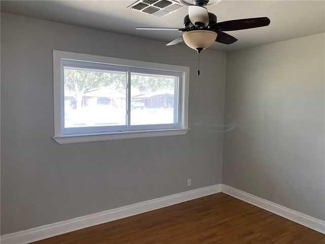 11141 Forest Hill Lane, Corpus Christi, TX 78410