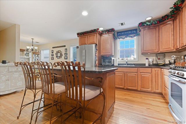 577 Waukena Avenue, Oceanside, NY 11572