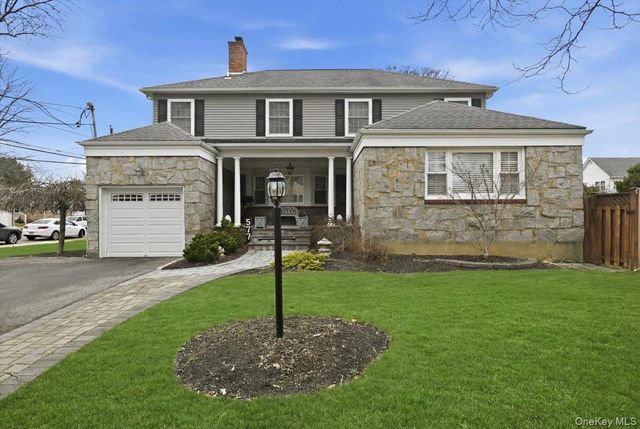 577 Waukena Avenue, Oceanside, NY 11572