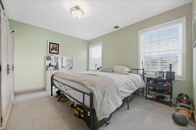 577 Waukena Avenue, Oceanside, NY 11572