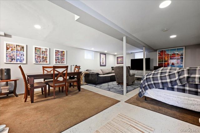 577 Waukena Avenue, Oceanside, NY 11572